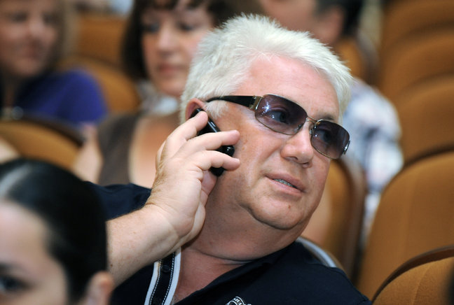 Владимир Винокур стал жертвой грабителей Владимир Винокур стал жертвой грабителей