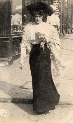 Стрітстайл Лондона 1905-1908 рр. (фото) Стрітстайл Лондона 1905-1908 рр. (фото)