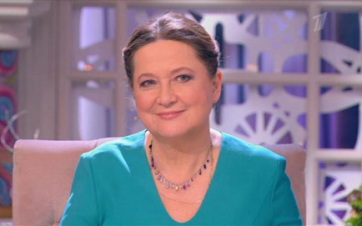 Тамара Глоба стала соведущей Ларисы Гузеевой и Розы Сябитовой