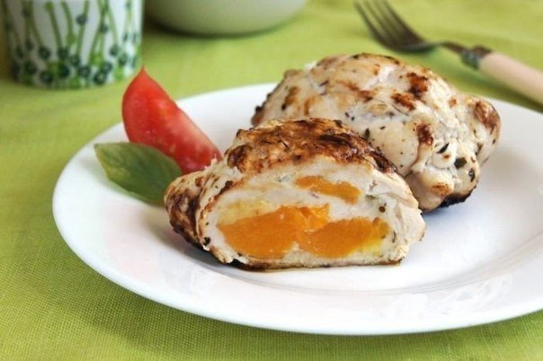 Курячі рулетики з персиком Курячі рулетики з персиком