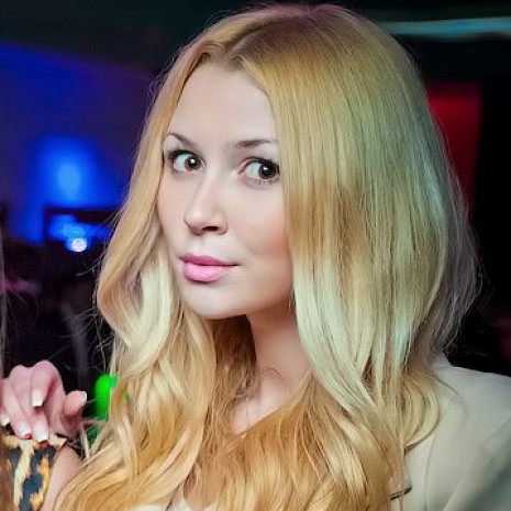 Дочь Анастасии Заворотнюк показала своего бойфренда