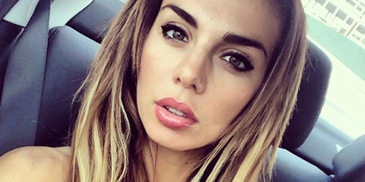 Анна Седокова скрывала от дочери, что ее отец умер 