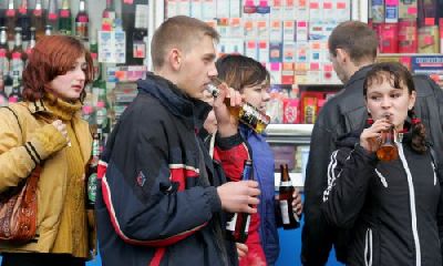Что делать, если подросток употребляет алкоголь? Что делать, если подросток употребляет алкоголь?