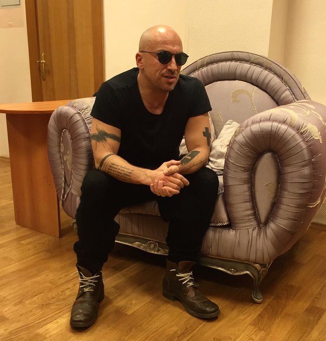 Дмитрий Нагиев винит себя после смерти матери Дмитрий Нагиев винит себя после смерти матери