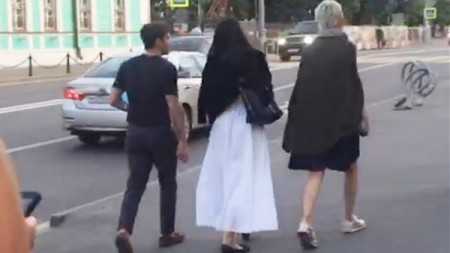 Шепелев замечен в ресторане с неизвестной дамой