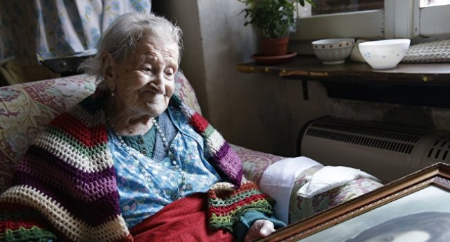 Люди не могут жить более 125 лет Люди не могут жить более 125 лет