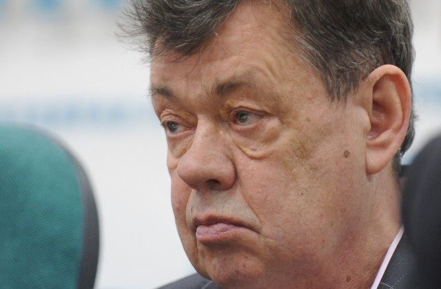 Николай Караченцов попал в больницу с подозрением на рак Николай Караченцов попал в больницу с подозрением на рак
